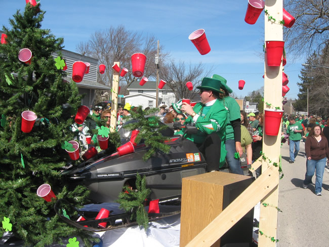 /pictures/St Pats Parade 2012 - Red solo cup/IMG_5179.jpg